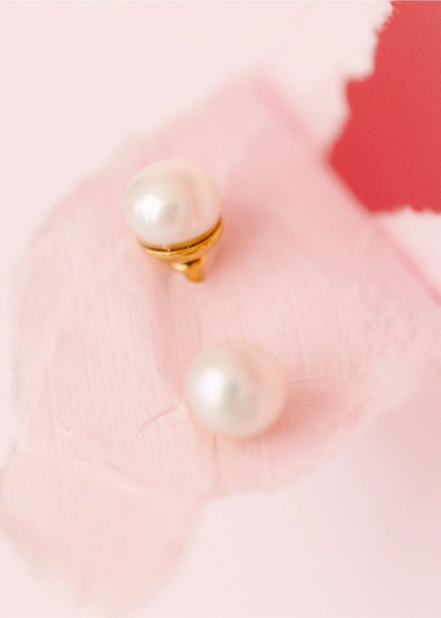 Fresh Water Pearl Stud Earrings - Image 3